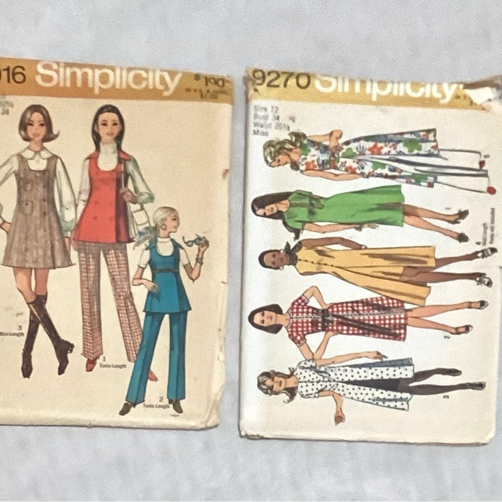 Sewing Patterns Simplicity - Picture 3 of 7